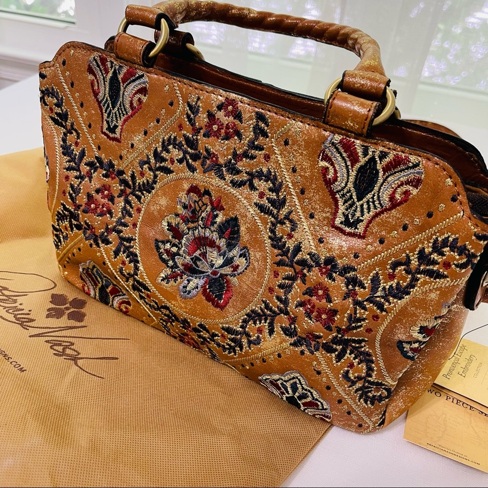 PATRICIA NASH crossbody tote Provincial Embroidery Collection ANGELIN Tan Gold - Picture 12 of 16